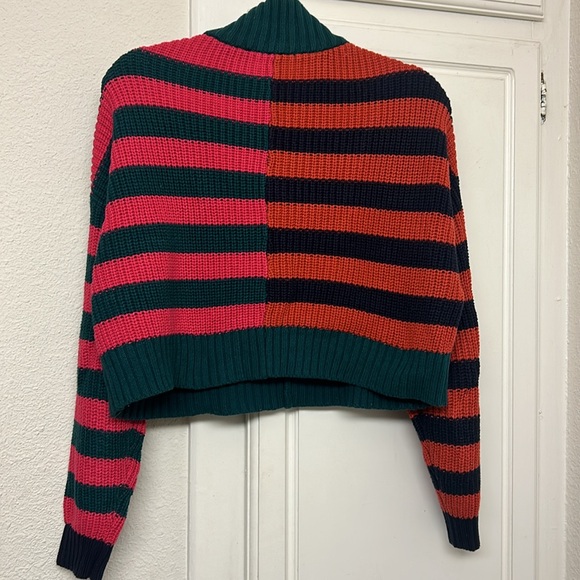 Vici Snuggle Up Quarter Zip Sweater Stripe Sweater Size Small Red Black Green - Picture 9 of 10